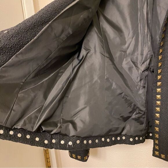 Fashion Blazer black goth thick textured no collar bronze studded suit jacket  M - Picture 7 of 7